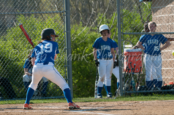 PV Softball JV 2013-05-01-404